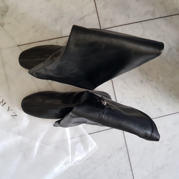 Zara Flat Over The Knee Stretch Boots - Picture 6 of 8